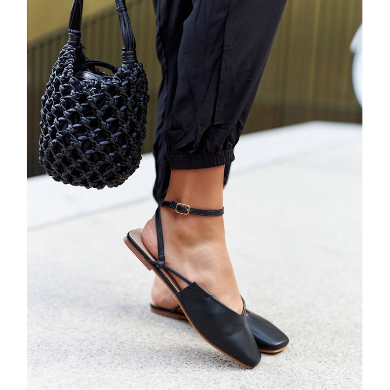 Black ballerinas with an open heel from Lazzaro 1