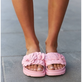 Pink Paciano flower slippers 2