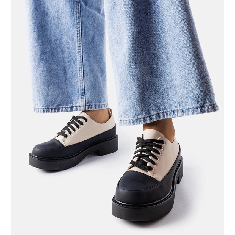 Beige flat shoes from Merico 1