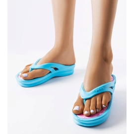 Blue light flip flops from Isla 1