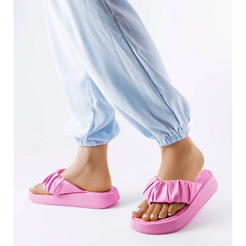 Pink ruffled flip-flops 2