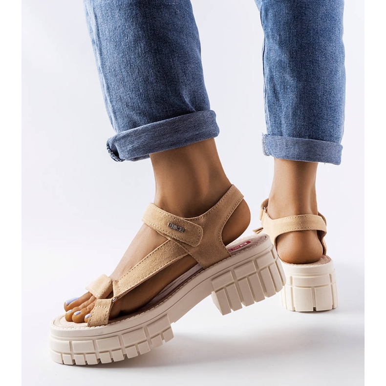 Beige sandals on the post Big Star LL276036 1 Beige sandals on the post Big Star LL276036 1