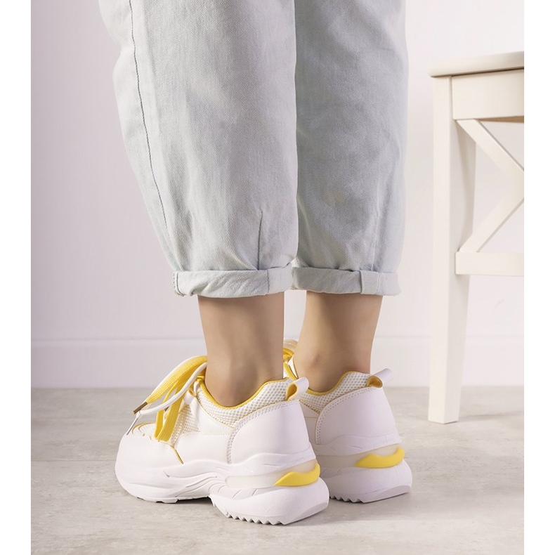 White sneakers with yellow Splitters inserts 1