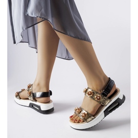 Inna Stamford gold wedge sandals with flowers golden 1