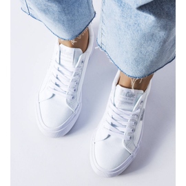 Lee Cooper LCW-22-31-0884L white sneakers 1