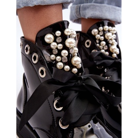 Lacquered Decorated Ankle Boots Black Sirdre 1