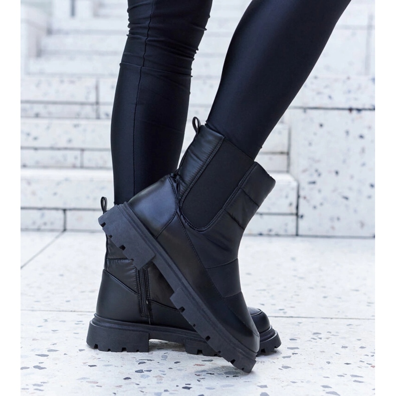 Black insulated Galvani snow boots 2