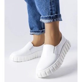 White shoes LS5379 White 1