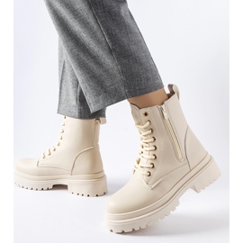 Evento Beige insulated Ali boots 1