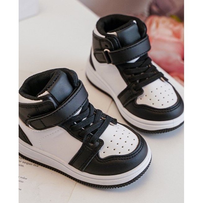 High Children's Sports Shoes White and Black Teredite 2 High Children's Sports Shoes White and Black Teredite 2