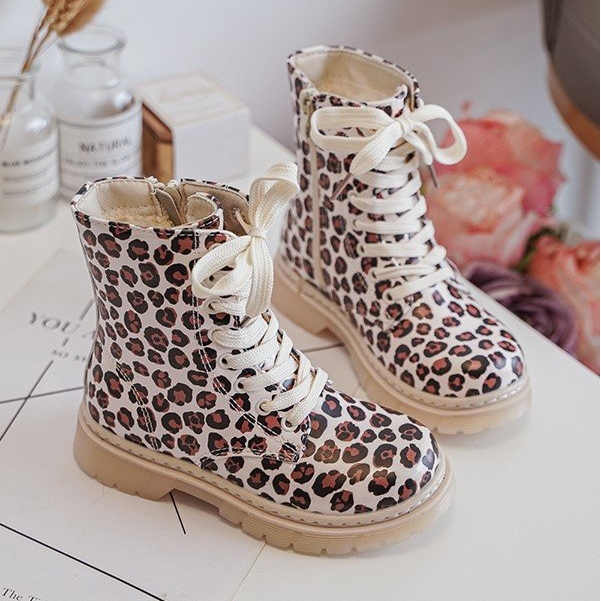 Insulated children's ankle boots with a zipper, Beige and brown Dolida 1 Insulated children's ankle boots with a zipper, Beige and brown Dolida 1