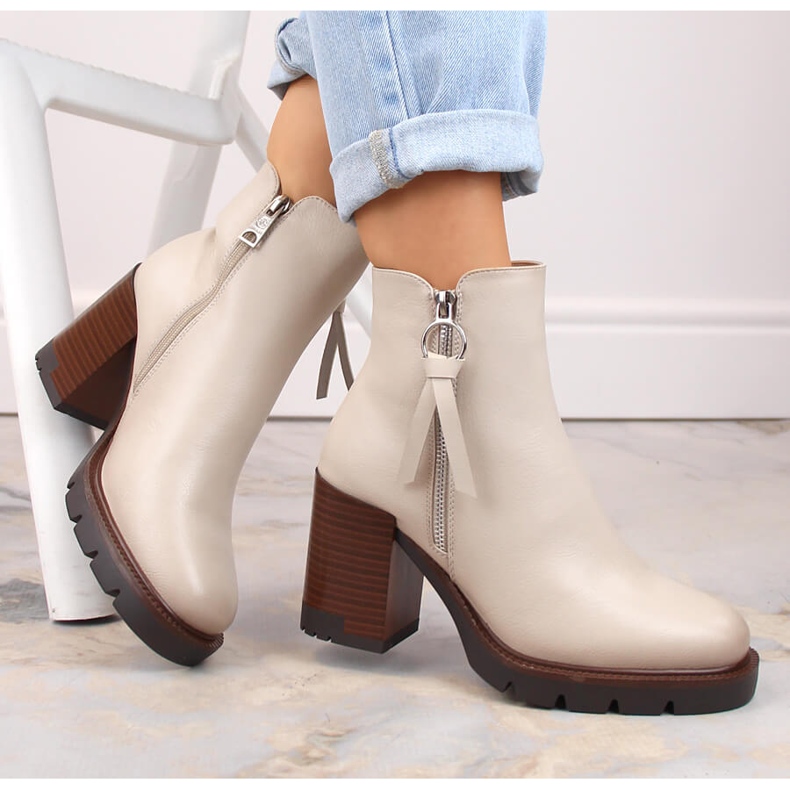 Beige insulated women's ankle boots and platform Vinceza 58103 1