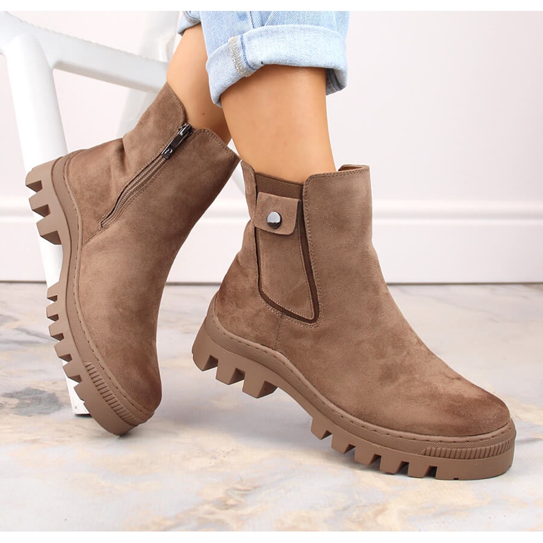 Suede women's boots with a pocket, insulated brown Potocki SZ12163 1 Suede women's boots with a pocket, insulated brown Potocki SZ12163 1