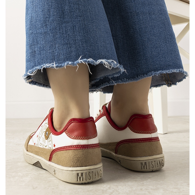 Esta women's white and red sneakers 1