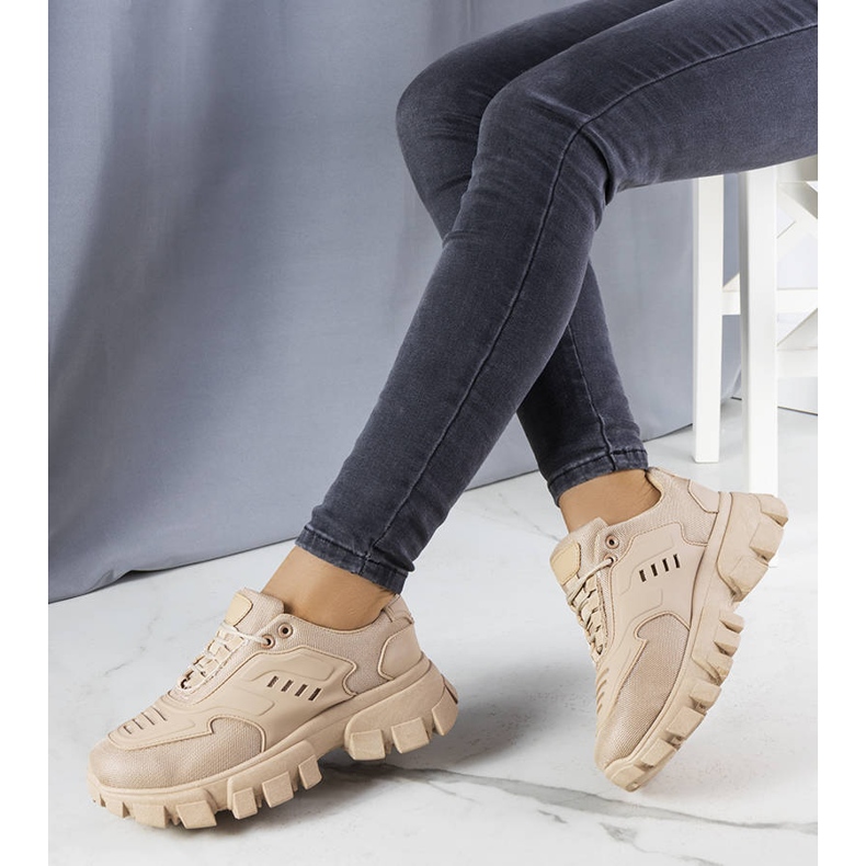 Brown sneakers with a massive sole from Inez 1