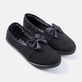 Black sandals for children from Bubby 1 Black sandals for children from Bubby 1