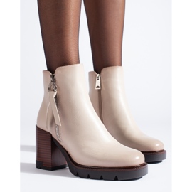 Light beige classic ankle boots from Vinceza 1