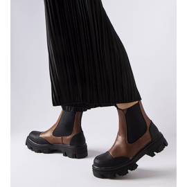 Brown slip-on boots from Sibyla 1