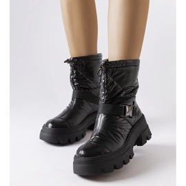 Ambretta black lacquered snow boots 1