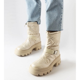 Ambretta beige snow boots 1