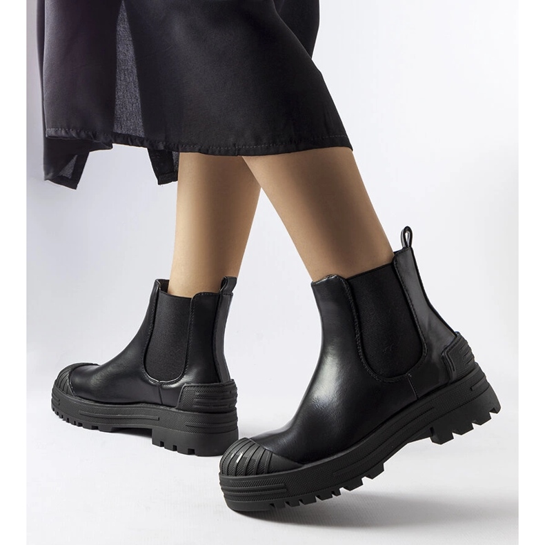 Black worker boots with rubber inserts from Lange 1