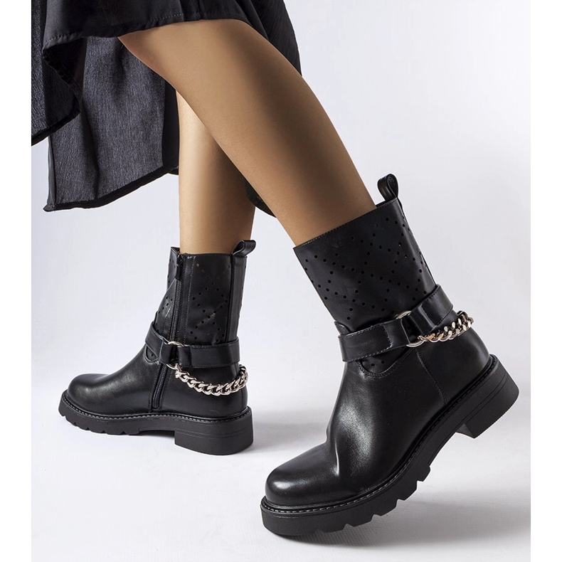 Black openwork boots with chain from Procopio 1