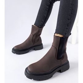 Brown massive insulated ankle boots from Banaudon 1