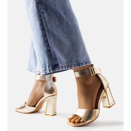 Marlens gold block sandals golden 1