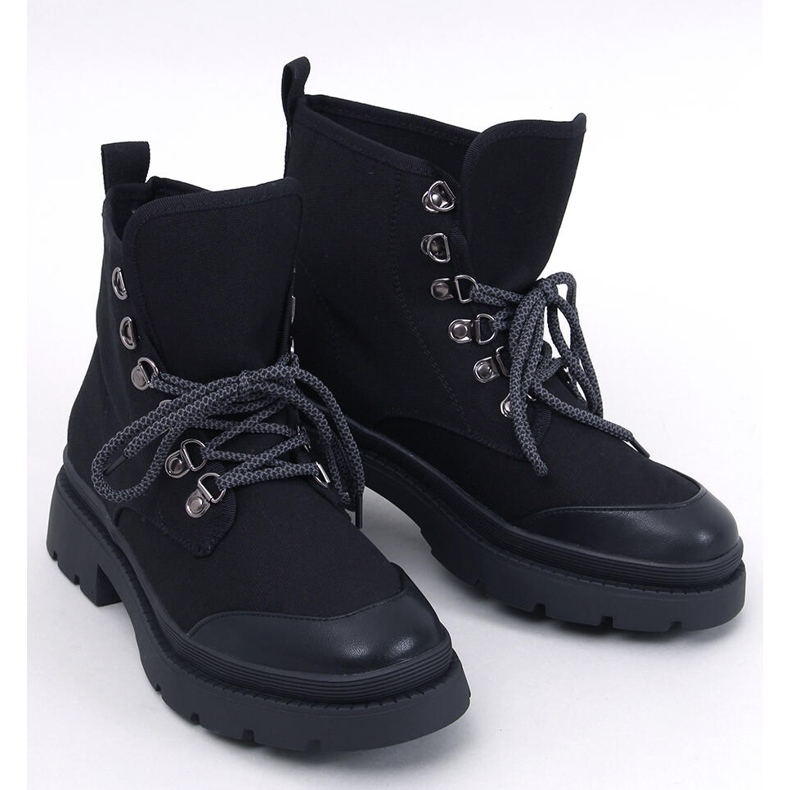 Vander Black trekking sneakers 1