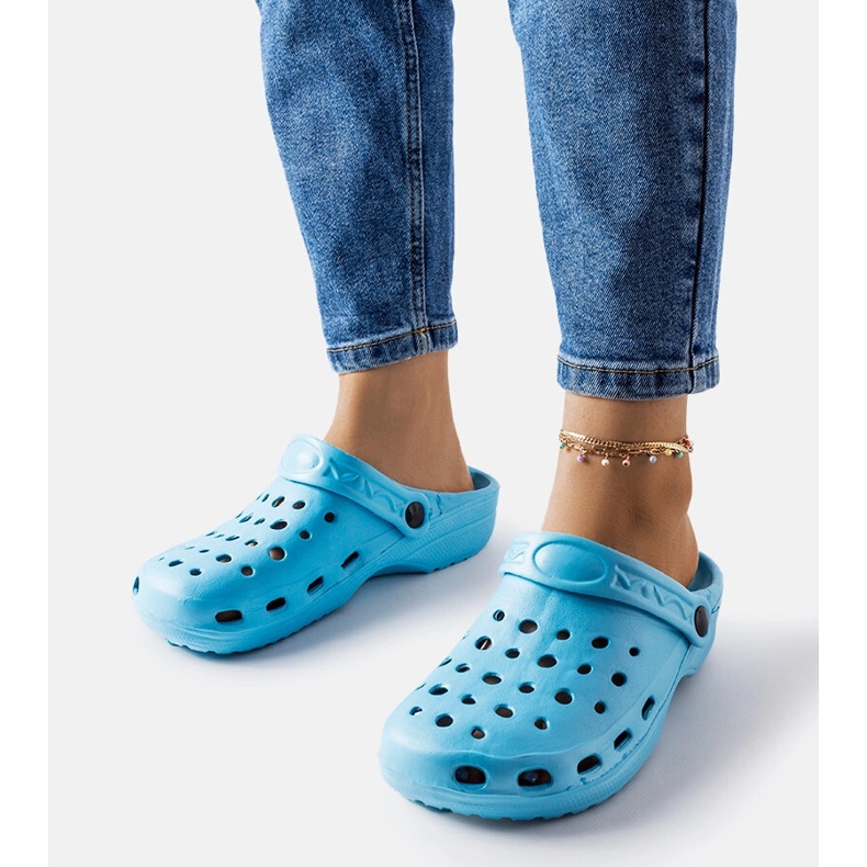 Blue foam closed-toe slippers from Kleist 1 Blue foam closed-toe slippers from Kleist 1