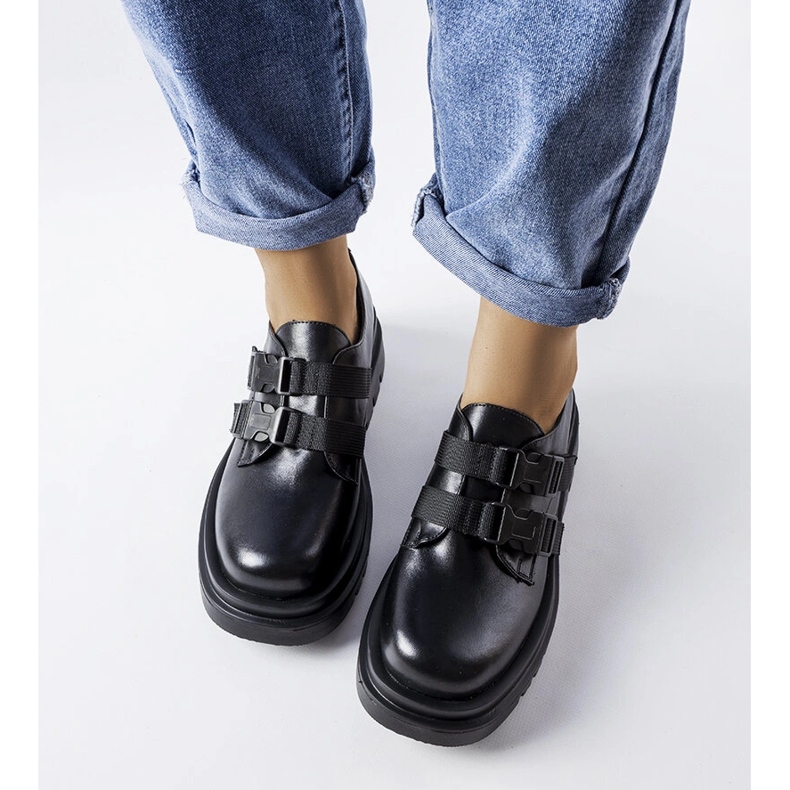 Black platform shoes from Prospero 1