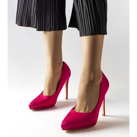 Pink satin pumps from Silje 1
