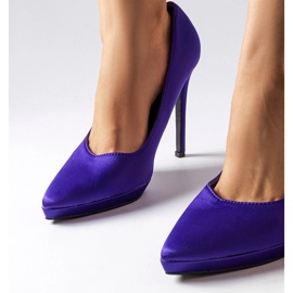 Purple satin pumps from Silje violet 1