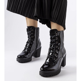 Black insulated ankle boots from Lanza 1