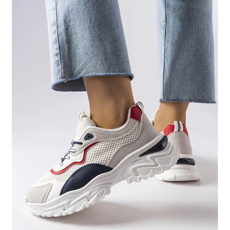 Inna White sneakers with a visible tread from Rosita 1