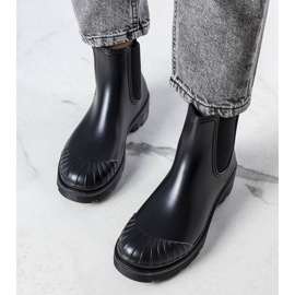 Black short rain boots from Michele 1