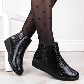 Black patent women's ankle boots with a crotch wedge, T.Sokolski Z23-333 1