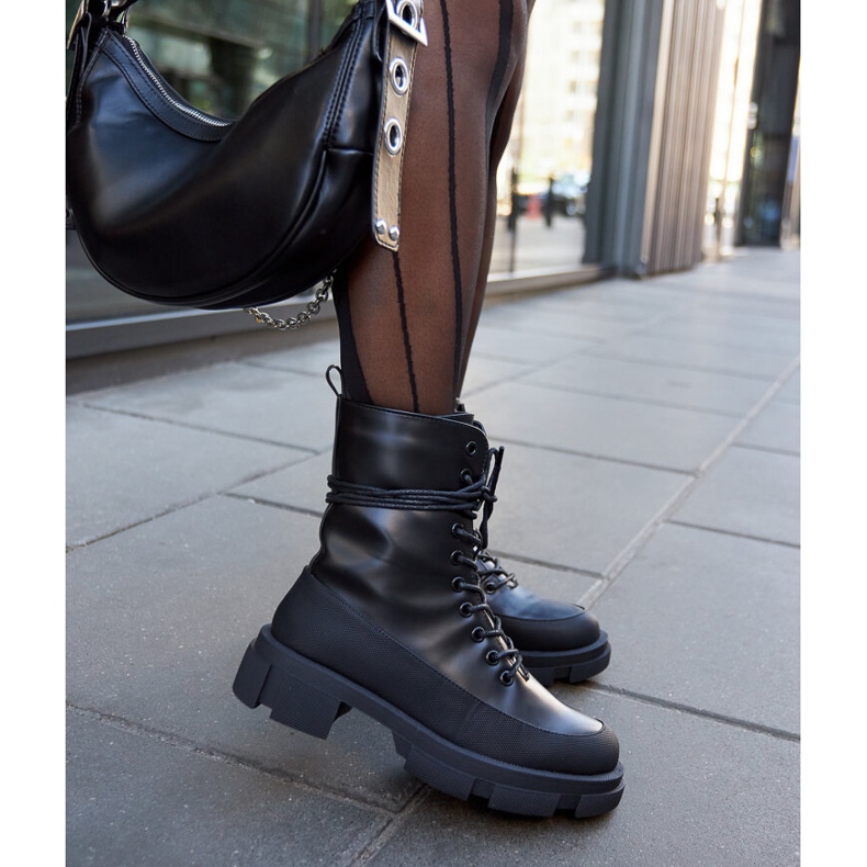 Black classic insulated Apodaca workers 2