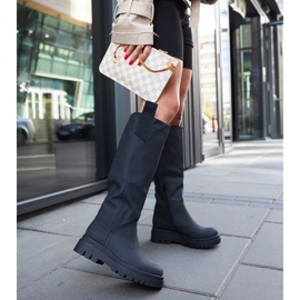Matte black Jayden insulated boots 2