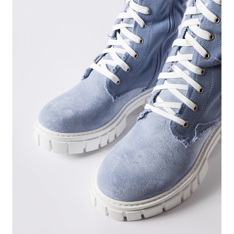 Blue fabric insulated Palmer boots 1