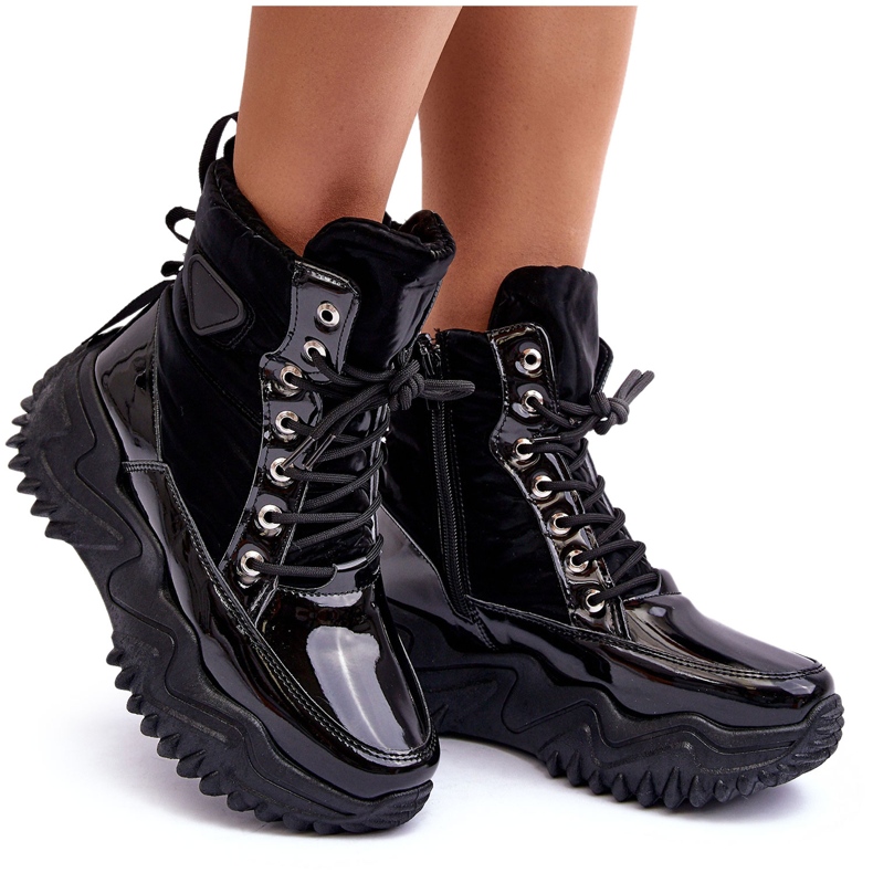 Insulated ankle boots on a massive platform, black 3