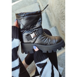 Women's black snow boots 2