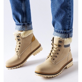 Beige insulated Montalbino boots 1