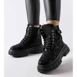 Inna Black insulated boots on the Lina platform 1
