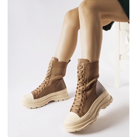 Brown sock workers with a thick sole from Vitto 1