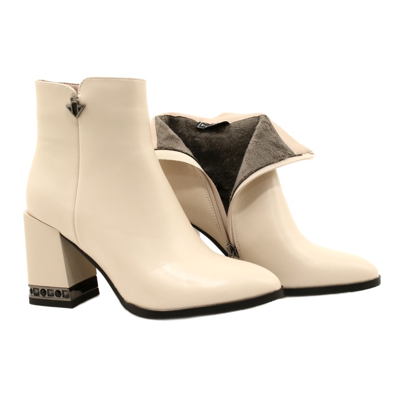 Beige ankle boots with a heel decoration Filippo DBT4842/23 BE beige 5 Beige ankle boots with a heel decoration Filippo DBT4842/23 BE beige 5