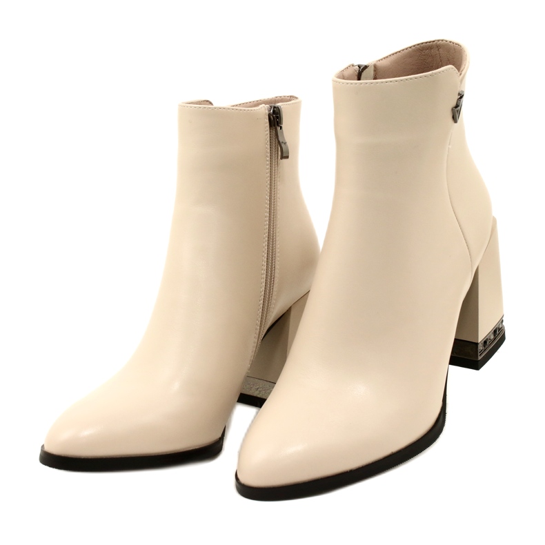 Beige ankle boots with a heel decoration Filippo DBT4842/23 BE beige 2 Beige ankle boots with a heel decoration Filippo DBT4842/23 BE beige 2