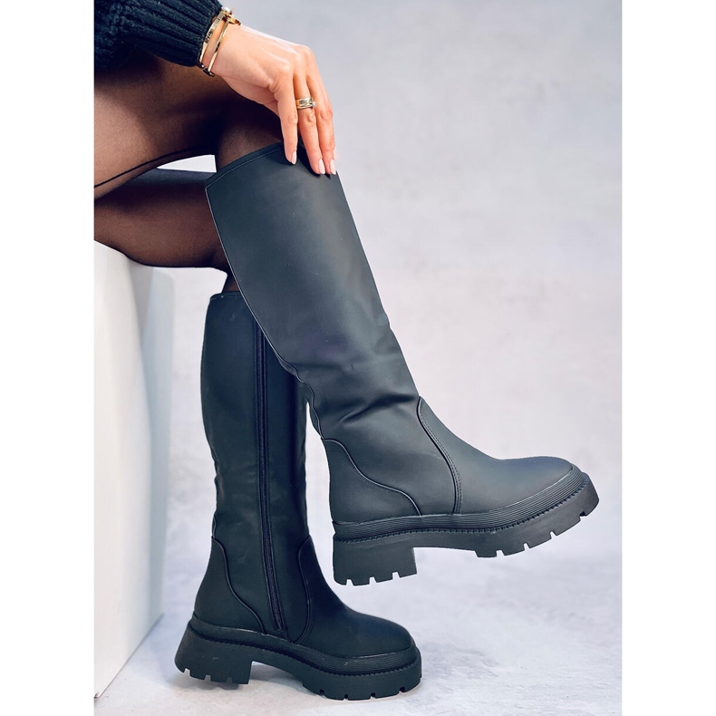 Pionter Black riding boots 2