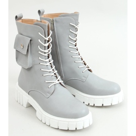 Workers with a Maruna L. GRAY purse grey 1