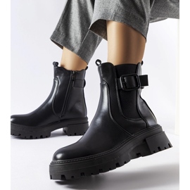 Black insulated Parolise boots 1